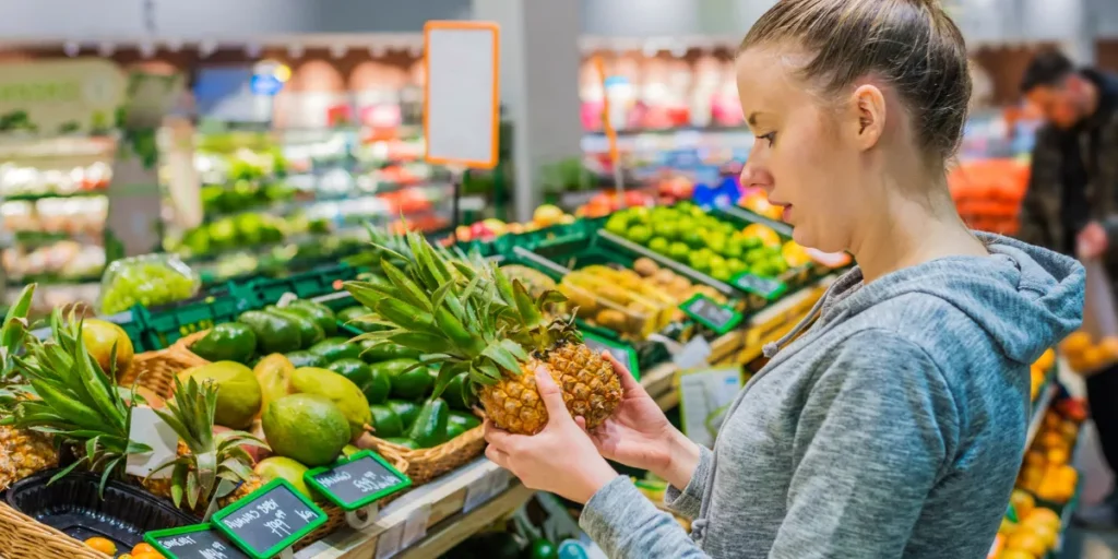 Why Do Women Need More Iron in Their Diet? Why Do Women Need More Iron in Their Diet?